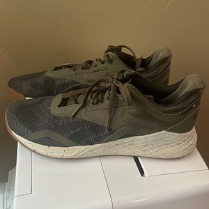 Men's Reebok Tennis Shoes (worn once)